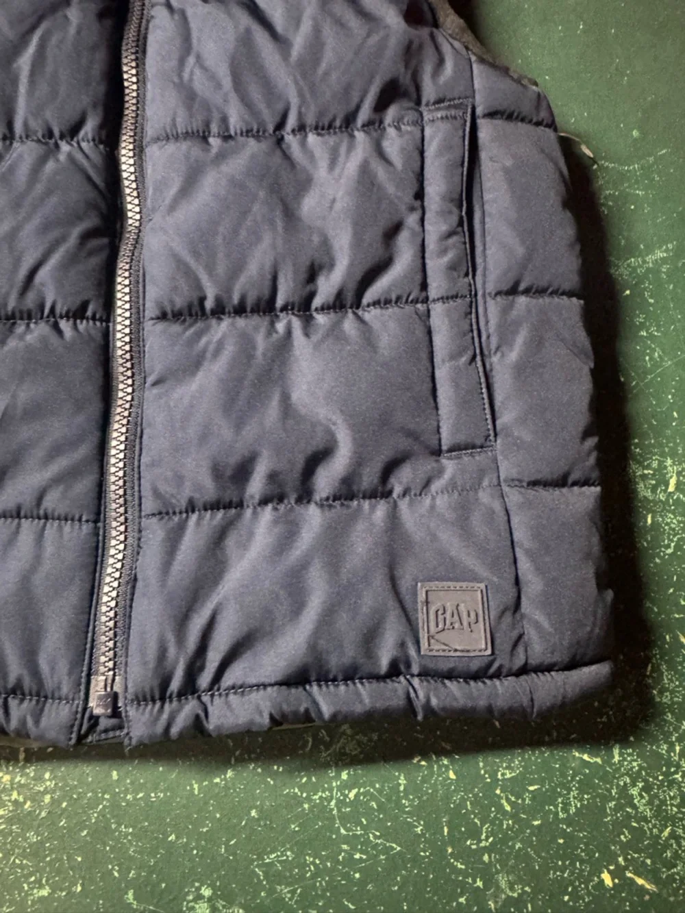 Kids GAP Navy Quilted Puffer Vest - Size S (6/7) - NWOT